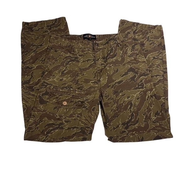 lucky BRAND Camo Pants Green Distressed Clover Leaf Kid's Girl's Size 16 - Picture 5 of 8